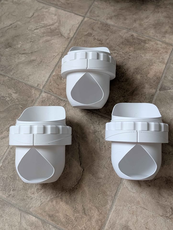 Chicken Feeder Attachment for Buckets (3 pack)