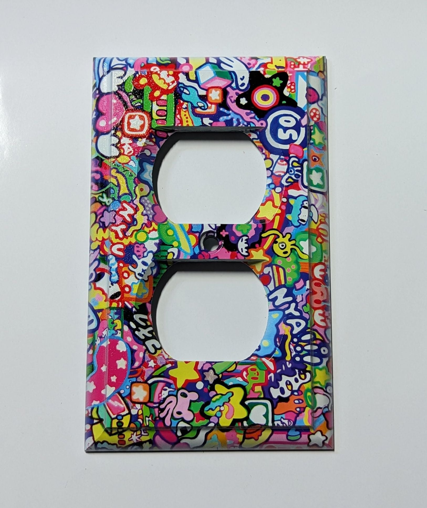 Random Graffiti Artwork Stone Plug Outlet Cover